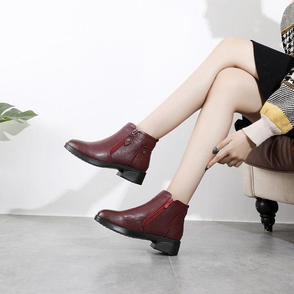 large size heels 4cm snowshoes women ankle boot warm plush winter boots for women fashion casual leather chunky motorcycle boots1, Black
large size heels 4cm snowshoes women ankle boot warm plush winter boots for women fashion casual leather chunky motorcycle boots1, Black