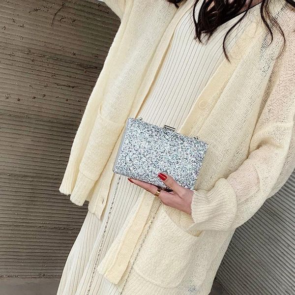 2020 new dinner bag ladies korean fashion dinner bag large capacity casual elegant single shoulder messenger women1
2020 new dinner bag ladies korean fashion dinner bag large capacity casual elegant single shoulder messenger women1