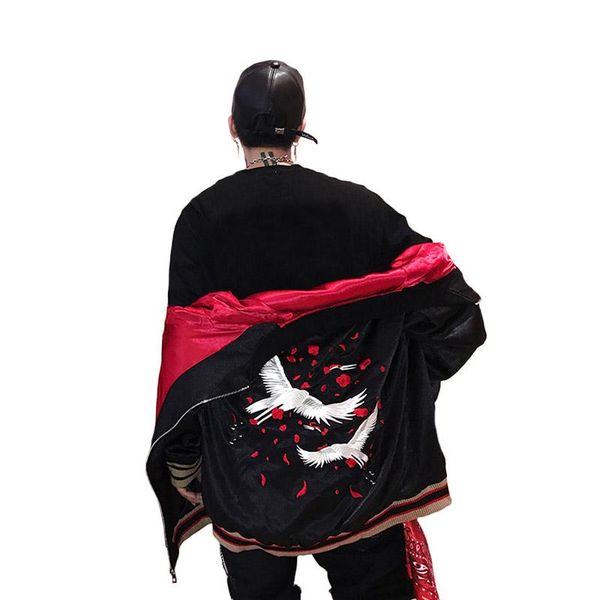 men's jackets japanese style luxury embroidery jacket smooth men youth sukajan yokosuka souvenir spring autumn baseball loose coats, Black;brown
men's jackets japanese style luxury embroidery jacket smooth men youth sukajan yokosuka souvenir spring autumn baseball loose coats, Black;brown
