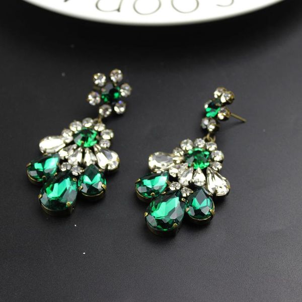 new fashion pearl colorful fluorescent statement earrings luxury shourouk jewelry crystal earrings for woman662, Golden;silver
new fashion pearl colorful fluorescent statement earrings luxury shourouk jewelry crystal earrings for woman662, Golden;silver