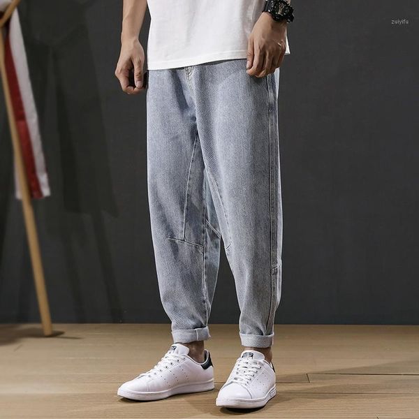 japanese fashion men jeans light blue loose fit denim harem pants spliced designer streetwear hip hop jeans men wide leg trouser1
japanese fashion men jeans light blue loose fit denim harem pants spliced designer streetwear hip hop jeans men wide leg trouser1