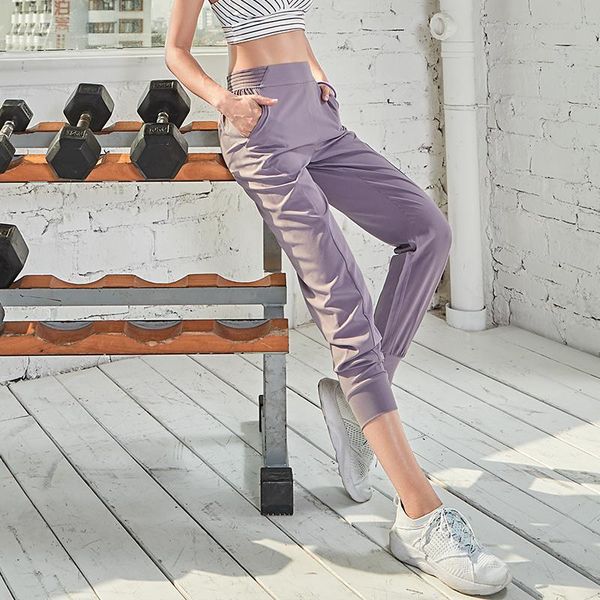 women yoga loose pants female trousers casual quick drying fitness workout long baggy pants running sportswear, White;red
women yoga loose pants female trousers casual quick drying fitness workout long baggy pants running sportswear, White;red