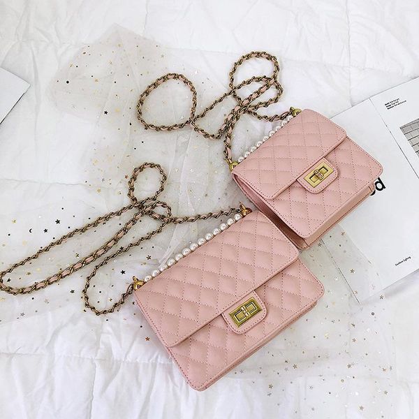 cross body spring luxury 2021 fashion trendy handbags pearl rhombus chain personality small fragrance shoulder bag
cross body spring luxury 2021 fashion trendy handbags pearl rhombus chain personality small fragrance shoulder bag