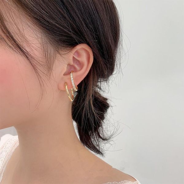 2021 new silver color pin vintage silver gold metal mini c-shaped punk personality spiral hoop earrings women's jewelry, Golden;silver
2021 new silver color pin vintage silver gold metal mini c-shaped punk personality spiral hoop earrings women's jewelry, Golden;silver