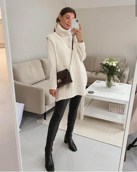 women's sweaters olomm2021 spring and autumn fashion casual style solid color lapel sleeveless loose pullover sweater for female, White;black
women's sweaters olomm2021 spring and autumn fashion casual style solid color lapel sleeveless loose pullover sweater for female, White;black