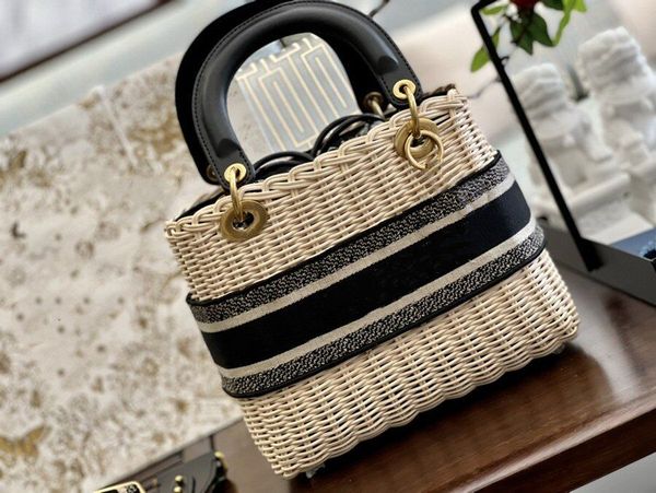 shoulder bags designer embroidery string basket bag women handbag designers womens handbags luxurys designers mini wicker totes purses backp
shoulder bags designer embroidery string basket bag women handbag designers womens handbags luxurys designers mini wicker totes purses backp