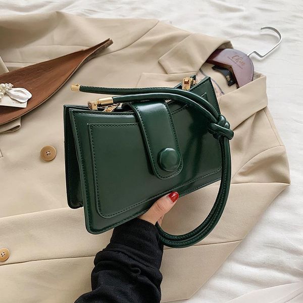 2020 новая эксклюзивная сумка способа женщин crossbody сумки тканые ремень девушки сумки на ремне женщины кожа pu сумка
2020 новая эксклюзивная сумка способа женщин crossbody сумки тканые ремень девушки сумки на ремне женщины кожа pu сумка
