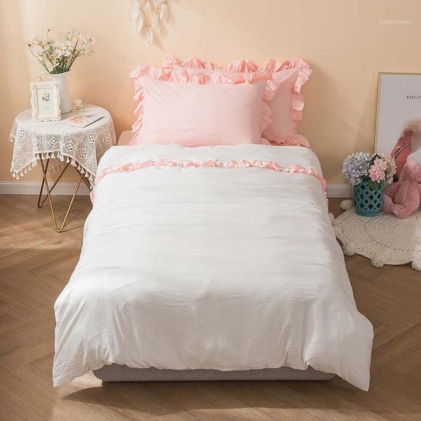 japan style bedding sets pink lace decor single double bed for girl kids room white duvet cover bedspread soft pillowcase sets1
japan style bedding sets pink lace decor single double bed for girl kids room white duvet cover bedspread soft pillowcase sets1