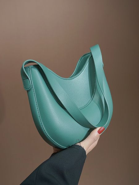 hbp denim versatile cute girl fur chain crossbody bag men classic deliver street brand bag italy fashion bags,designer samrt messenger real
hbp denim versatile cute girl fur chain crossbody bag men classic deliver street brand bag italy fashion bags,designer samrt messenger real