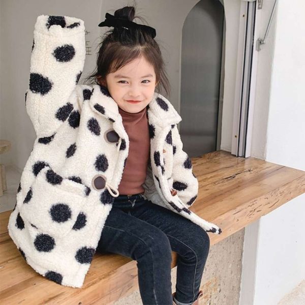 cardigan 2020 new children's coat girls' add cashmere little girl korean autumn and winter fashion, Black
cardigan 2020 new children's coat girls' add cashmere little girl korean autumn and winter fashion, Black