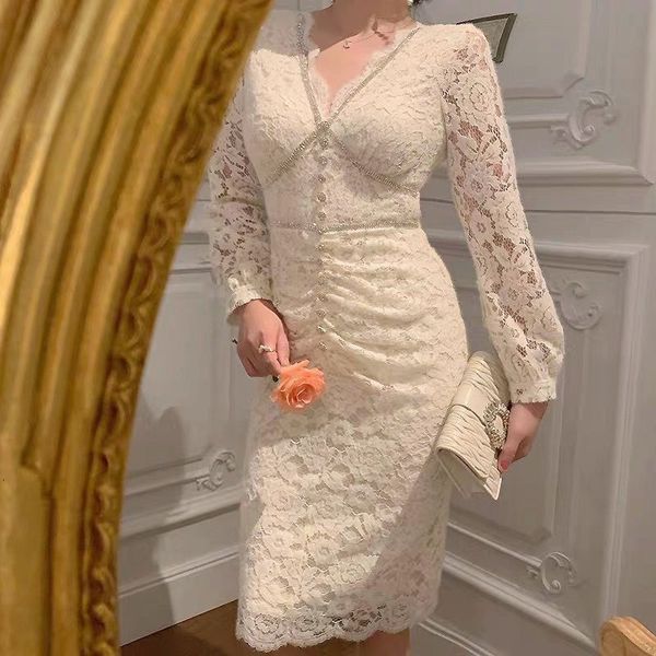 new 2021-autumn elegant female lace mid-length dresses thin with low-v-solid cleavage dressed as lady's chic chain party w2i5, Black;gray
new 2021-autumn elegant female lace mid-length dresses thin with low-v-solid cleavage dressed as lady's chic chain party w2i5, Black;gray
