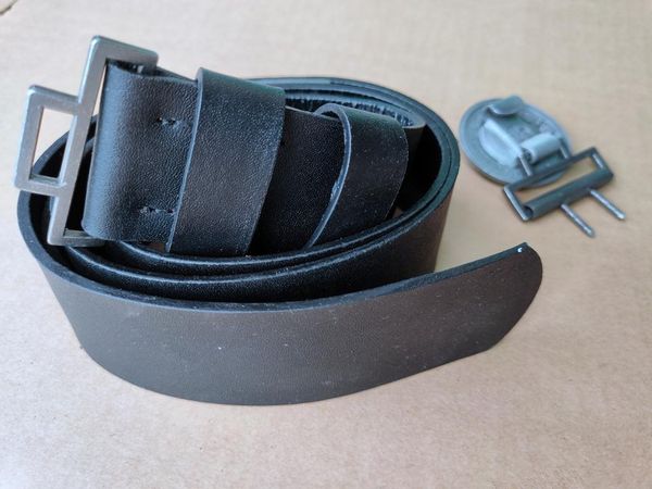 wwii german army wh officer leather service equipment belt with buckle war reenactments, Black;brown
wwii german army wh officer leather service equipment belt with buckle war reenactments, Black;brown