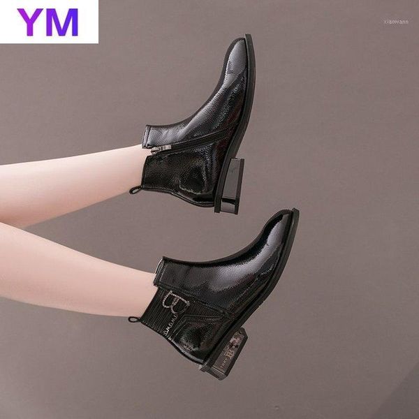 2020 new warm winter boots boots women shoes new wild patent leather short snow side zipper women ankle1, Black
2020 new warm winter boots boots women shoes new wild patent leather short snow side zipper women ankle1, Black