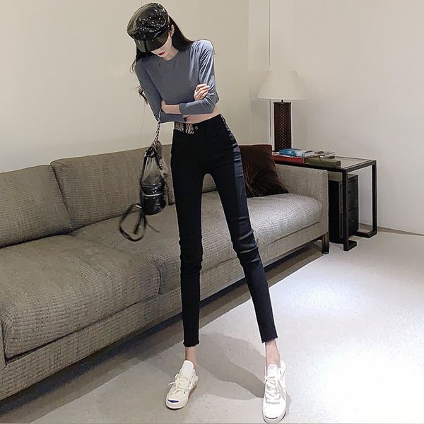 2020 autumn new splicing leopard print high waist jeans show thin pencil pants tight little feet capris women's wear
2020 autumn new splicing leopard print high waist jeans show thin pencil pants tight little feet capris women's wear
