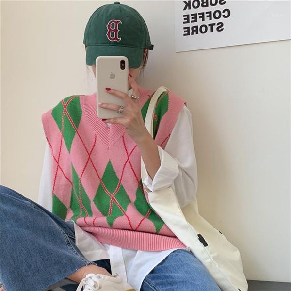 vintage argyle woman jersey korean casual v-neck hit color sleeveless sweater vest female all match oversized knit gilet yyqx061, Black;white
vintage argyle woman jersey korean casual v-neck hit color sleeveless sweater vest female all match oversized knit gilet yyqx061, Black;white