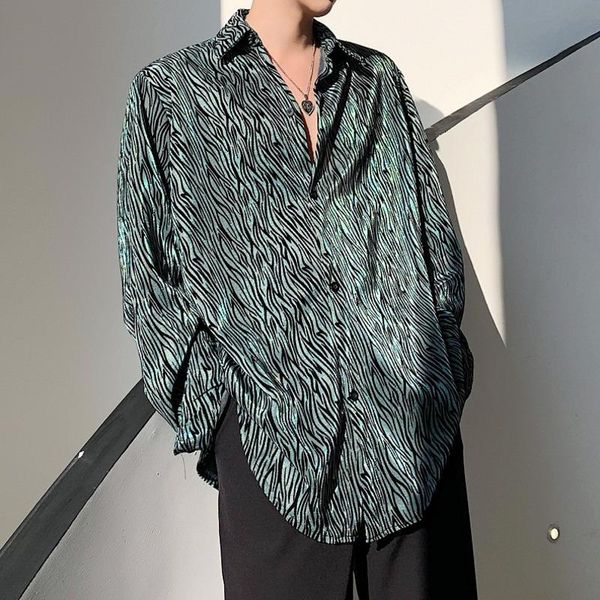 casual shirt male streetwear hip hop vintage loose shirt outerwear 2020 new men shiny velvet long sleeve mens casual shirts, White;black
casual shirt male streetwear hip hop vintage loose shirt outerwear 2020 new men shiny velvet long sleeve mens casual shirts, White;black
