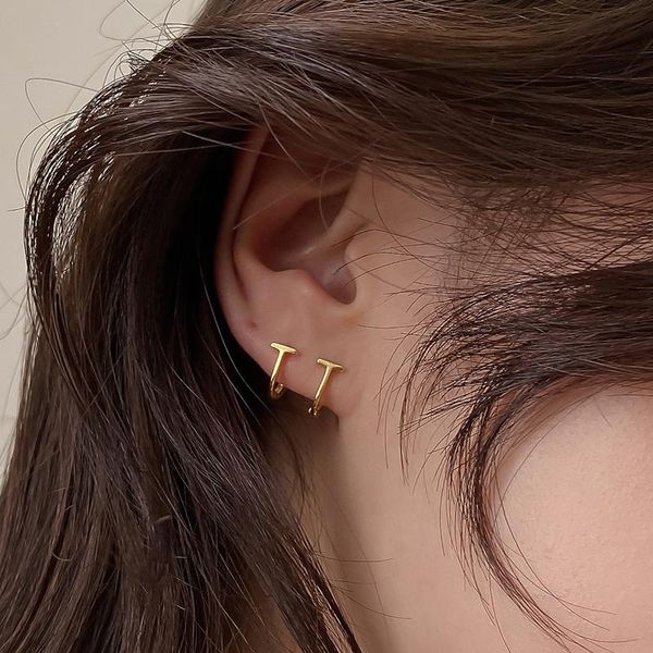 hoop & huggie tarcliy trendy exquisite metal ear buckle t-shaped small earring geometric u-shaped temperament women girl jewelry, Golden;silver
hoop & huggie tarcliy trendy exquisite metal ear buckle t-shaped small earring geometric u-shaped temperament women girl jewelry, Golden;silver