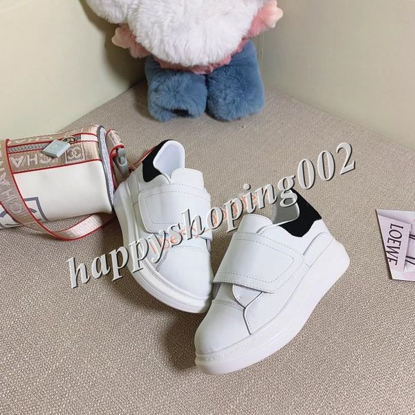2021 new fashion kids designer shoes velvet black platform sneakers children sport trainers for boy girl toddler chaussures pour enfant
2021 new fashion kids designer shoes velvet black platform sneakers children sport trainers for boy girl toddler chaussures pour enfant