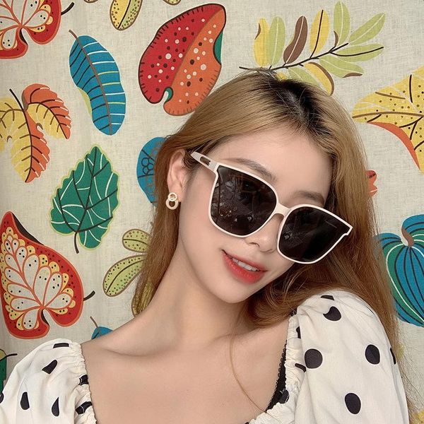 new fashion vintage square sunglasses women brand designer big frame gray sun glasses men driving mirror shades oculos feminino, White;black
new fashion vintage square sunglasses women brand designer big frame gray sun glasses men driving mirror shades oculos feminino, White;black