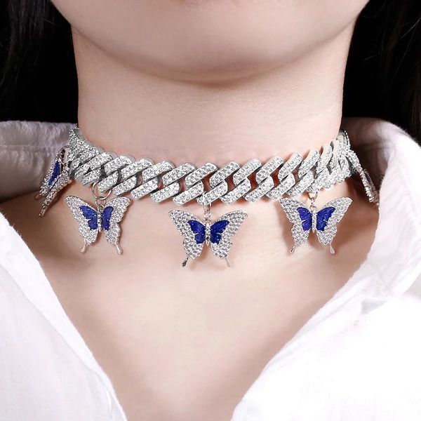 2020 new blue enamel cz butterfly necklace 15mm iced out bling cz miami cuban link chain butterfly choker hip hop women jewelry y200918, Silver
2020 new blue enamel cz butterfly necklace 15mm iced out bling cz miami cuban link chain butterfly choker hip hop women jewelry y200918, Silver