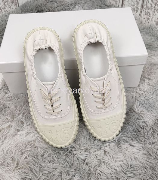 dress shoes autumn treadable white shoes women's moral training cowhide lace up flat heel casual versatile biscuit, Black
dress shoes autumn treadable white shoes women's moral training cowhide lace up flat heel casual versatile biscuit, Black
