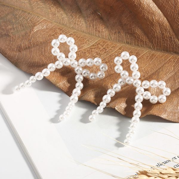 2021 new arrival simulated-pearl earing trendy bowknot women dangle earrings korean simple earrings korean jewelry female, Silver
2021 new arrival simulated-pearl earing trendy bowknot women dangle earrings korean simple earrings korean jewelry female, Silver