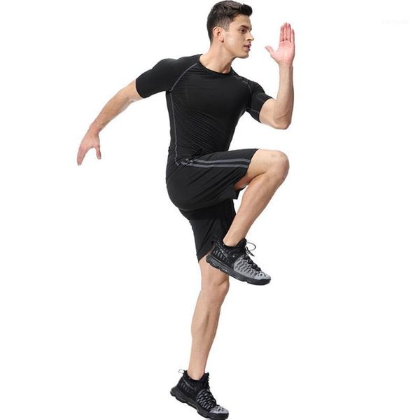 gym clothing sports sets suit man trainning outfit fitness bodybuilding compression motion shorts workout 2 piece gym-cloth men sets1, White;black
gym clothing sports sets suit man trainning outfit fitness bodybuilding compression motion shorts workout 2 piece gym-cloth men sets1, White;black