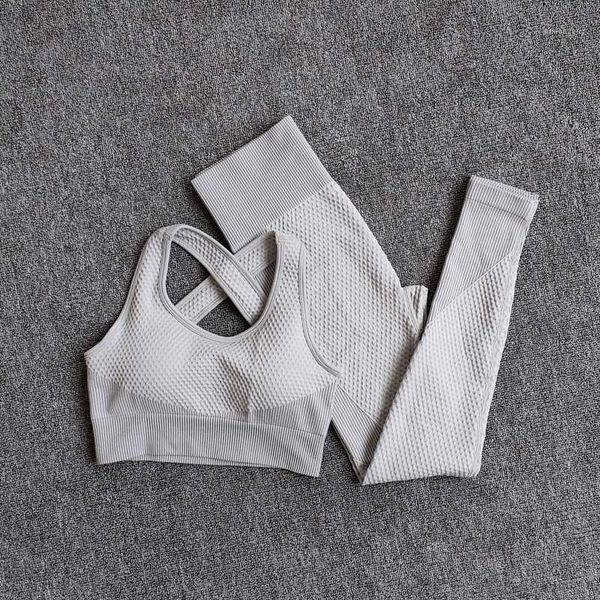 yoga outfits high waist leggings+sport bra women seamless set fitness clothing gym suits workout clothes woman jogging sportwear1, White;red
yoga outfits high waist leggings+sport bra women seamless set fitness clothing gym suits workout clothes woman jogging sportwear1, White;red