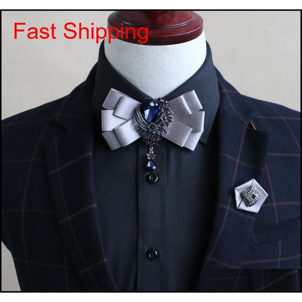 2020 business double ribbon collar bow tie for mens wedding bowties for women qylskj bdefashion, Black;gray
2020 business double ribbon collar bow tie for mens wedding bowties for women qylskj bdefashion, Black;gray