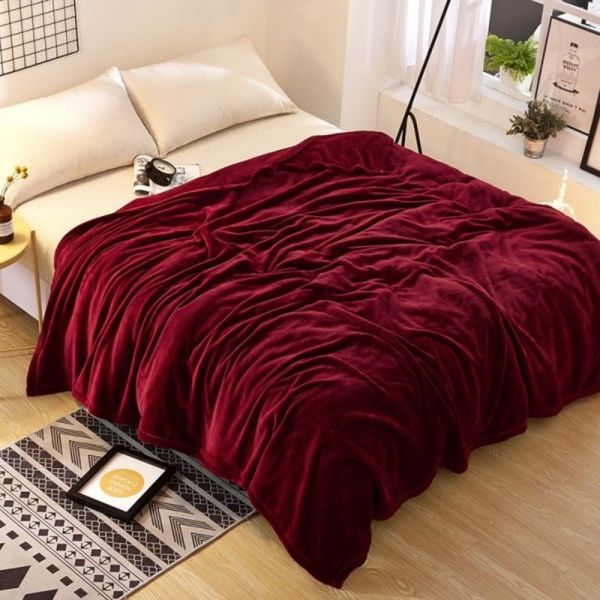 burgundy solid color flannel fleece fluffy blanket full queen lightweight cozy couch/bed blanket plush microfiber
burgundy solid color flannel fleece fluffy blanket full queen lightweight cozy couch/bed blanket plush microfiber