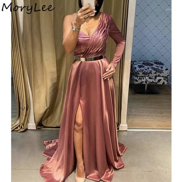 one shoulder evening dresses long sleeves sweep train a-line side slit satin evening dresses vestidos de fiesta de noche1, White;black
one shoulder evening dresses long sleeves sweep train a-line side slit satin evening dresses vestidos de fiesta de noche1, White;black