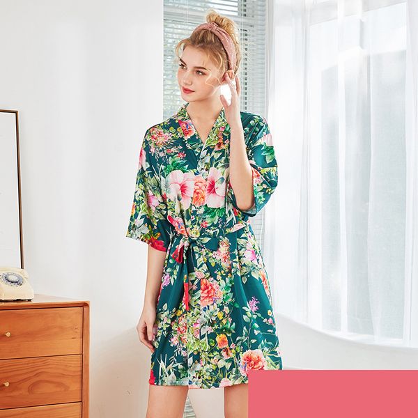 2021 new bathrobe plus size women's summer printing short nightgowns slim nightwear female v neck half sleeve with sashes silk kimono b, Black;red
2021 new bathrobe plus size women's summer printing short nightgowns slim nightwear female v neck half sleeve with sashes silk kimono b, Black;red