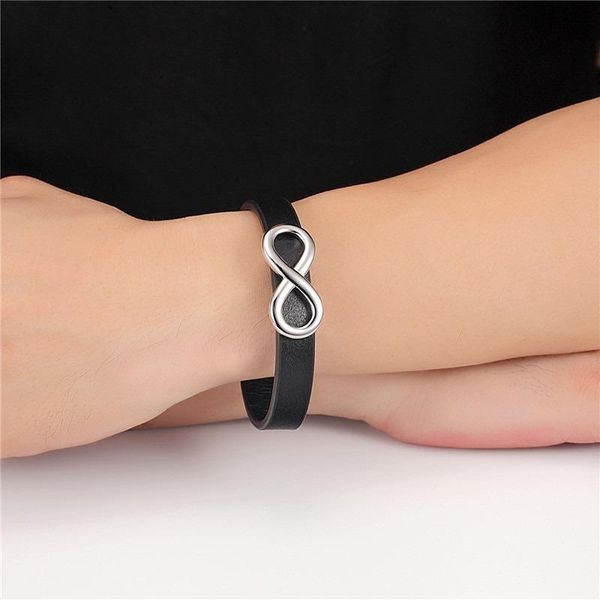 european and american selling ornaments titanium leather rope bracelet simple fashion personality stainless steel bracelet, Golden;silver
european and american selling ornaments titanium leather rope bracelet simple fashion personality stainless steel bracelet, Golden;silver