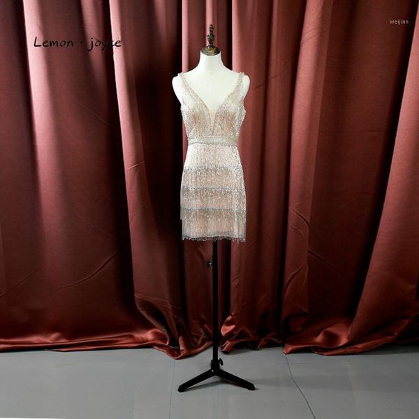 lemon joyce champagne evening dresses 2019 v-neck sleeveless full beading tassel backless lady short prom party gown1, White;black
lemon joyce champagne evening dresses 2019 v-neck sleeveless full beading tassel backless lady short prom party gown1, White;black