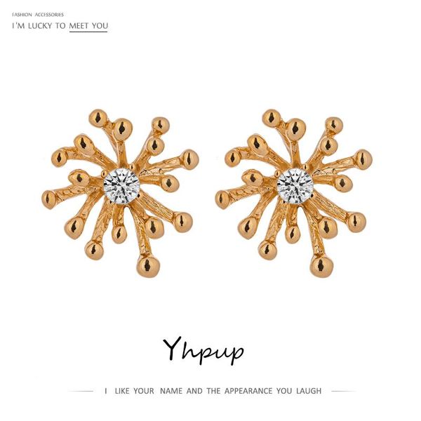 yhpup trendy flower metal stud earrings for women luxury rhinestone geometric texture earrings jewelry orecchini donna 2021, Golden;silver
yhpup trendy flower metal stud earrings for women luxury rhinestone geometric texture earrings jewelry orecchini donna 2021, Golden;silver