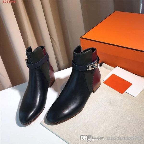 the new 2020 low-heeled ankle boot, suede ankle boot for womens fashion and comfort, classic black cowhide boot with original box 35-40
the new 2020 low-heeled ankle boot, suede ankle boot for womens fashion and comfort, classic black cowhide boot with original box 35-40