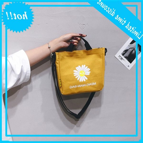college style students' schoolbag girl's messenger yuansu literature and art daisy canvas women's bag
college style students' schoolbag girl's messenger yuansu literature and art daisy canvas women's bag