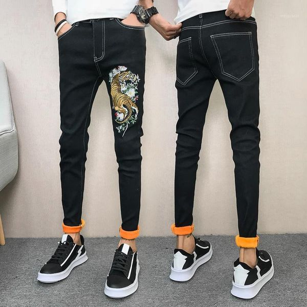 mens winter jeans mens new fashion casual slim embroidery fleece thicken warm denim pencil pants cotton jeans1, Blue
mens winter jeans mens new fashion casual slim embroidery fleece thicken warm denim pencil pants cotton jeans1, Blue