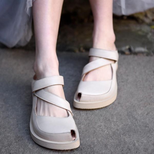 artmu fashion women sandals open toe new designer fish mouth knitting shoes spring summer slippers square toe thick heels sandal, Black
artmu fashion women sandals open toe new designer fish mouth knitting shoes spring summer slippers square toe thick heels sandal, Black