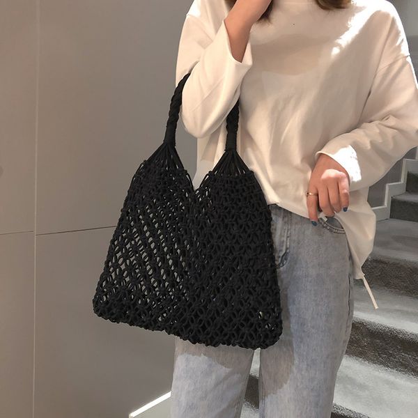 hbp non-brand simple and versatile hollow net bag one shoulder portable straw beach bag sport.0018
hbp non-brand simple and versatile hollow net bag one shoulder portable straw beach bag sport.0018
