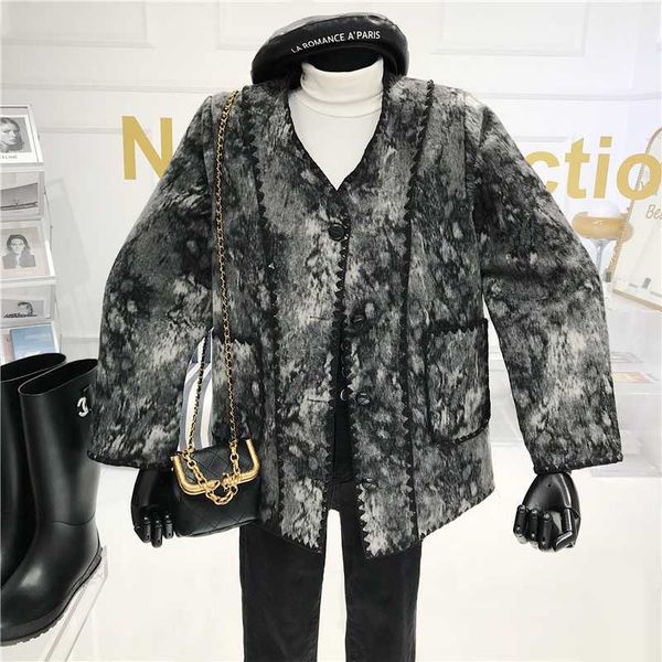 women's jackets personality ancient mao jacket autumn and winter 2021 wild loose v-neck retro hong kong style, Black;brown
women's jackets personality ancient mao jacket autumn and winter 2021 wild loose v-neck retro hong kong style, Black;brown