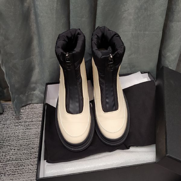 2020 design fashion women' non-slip buckle snow boots warm and thick sheep curly short boots ing, Black;grey
2020 design fashion women' non-slip buckle snow boots warm and thick sheep curly short boots ing, Black;grey