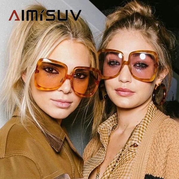 aimisuv classic retro sunglasses women oversize frame sun glasses lady gradient lens vintage travel goggles female oculos uv400, White;black
aimisuv classic retro sunglasses women oversize frame sun glasses lady gradient lens vintage travel goggles female oculos uv400, White;black