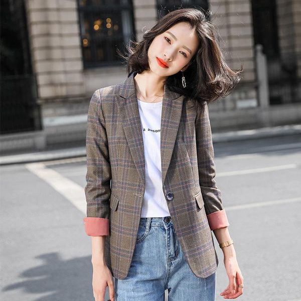 women's suits & blazers plus size autumn and winter temperament women jacket high-quality lattice female blazer professional office sui, White;black
women's suits & blazers plus size autumn and winter temperament women jacket high-quality lattice female blazer professional office sui, White;black