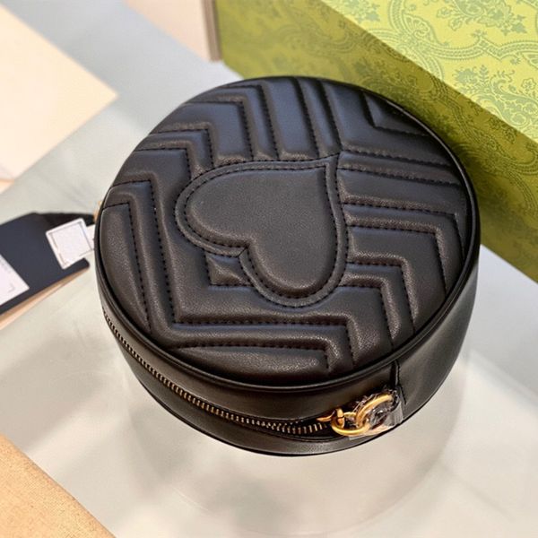 tote bag cross body designer purses circular shoulder bags softness classic retro men and women alike women's genuine leather designer
tote bag cross body designer purses circular shoulder bags softness classic retro men and women alike women's genuine leather designer