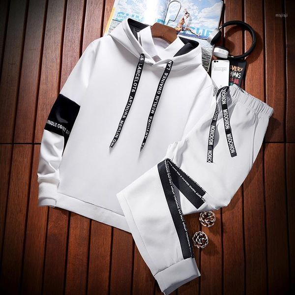 men's tracksuits 2021 fashion winter sport suit mens sweat clothing tracksuit jacket hoody casual men outfit sportwear hommes coat jj60, Gray
men's tracksuits 2021 fashion winter sport suit mens sweat clothing tracksuit jacket hoody casual men outfit sportwear hommes coat jj60, Gray