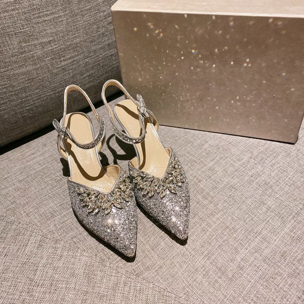 straight belt buckle back empty lady sandals 2020 summer bright piece pointed head baotou medium heel crystal single shoes silver wedding, Black
straight belt buckle back empty lady sandals 2020 summer bright piece pointed head baotou medium heel crystal single shoes silver wedding, Black