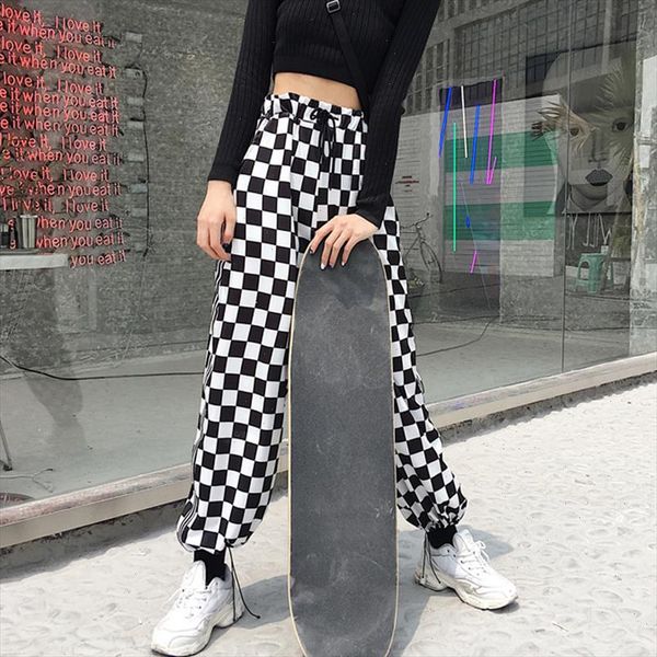 korea ins harajuku bf street men and women black and white checkered pants grunge plaid drop shipping, Black;white
korea ins harajuku bf street men and women black and white checkered pants grunge plaid drop shipping, Black;white