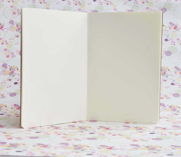 factory price notepad a5 cowhide blank 2019 book vintage kraft paper easy to carry small notebook graffiti sketch dh, Purple;pink
factory price notepad a5 cowhide blank 2019 book vintage kraft paper easy to carry small notebook graffiti sketch dh, Purple;pink