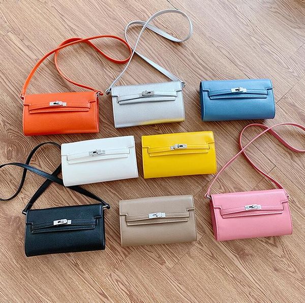 2020 new fashion women shoulder bags handbags women small totes plain lady crossbody bag more color, Brown;gray
2020 new fashion women shoulder bags handbags women small totes plain lady crossbody bag more color, Brown;gray